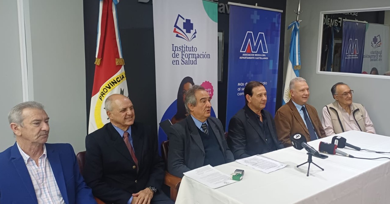 Autoridades Colegio de Médicos y Asociación Médica