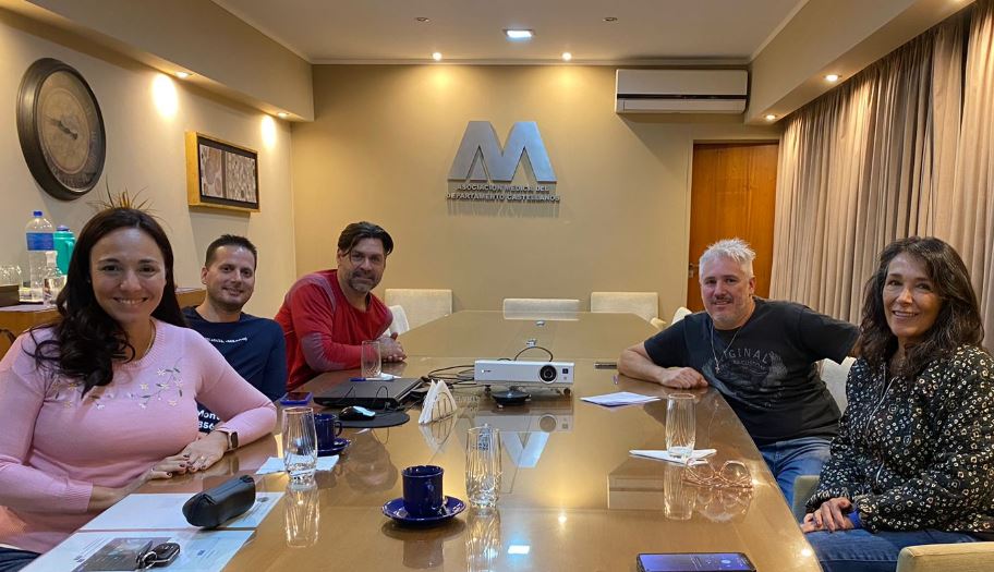 Se reunió el comité de coordinación académica de la AMDC class=